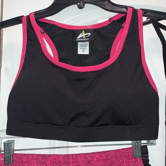 NIKE DRI FIT SIZE SMALL BRAND NEW SUPER CUTE THREE PIECE MATCHING OUTFIT - Picture 3 of 16